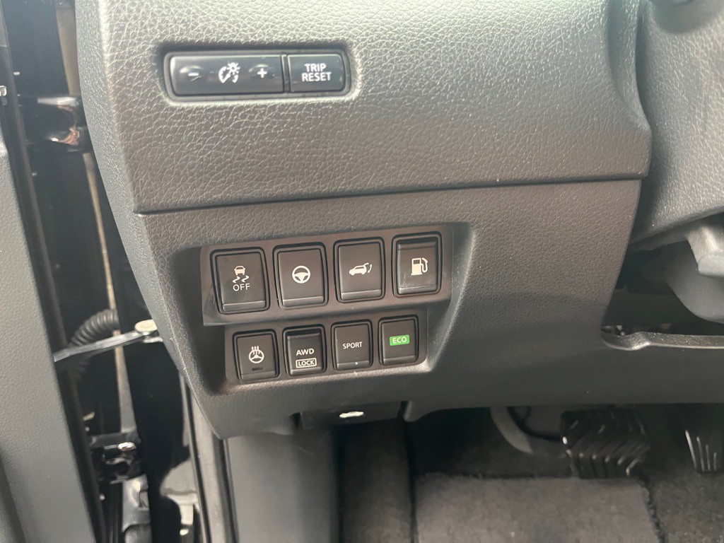 2019 Nissan Rogue Image 20