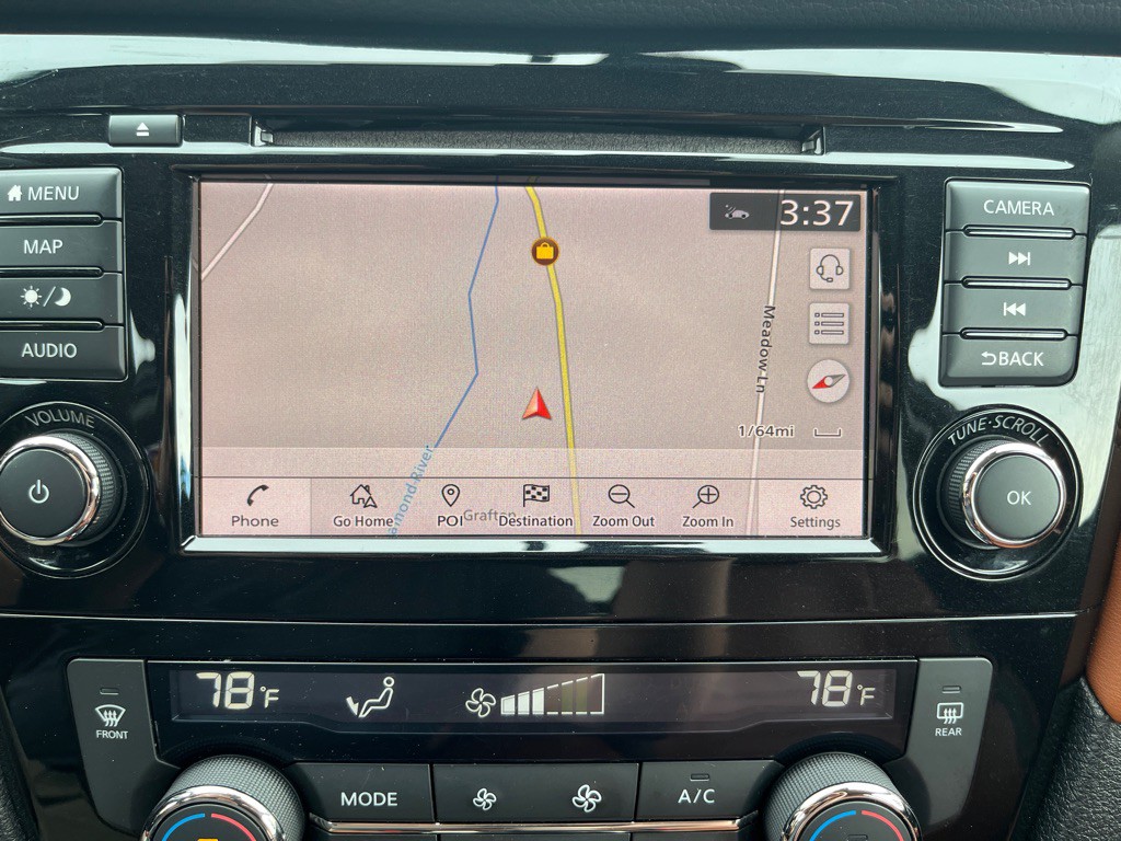 2019 Nissan Rogue Image 24