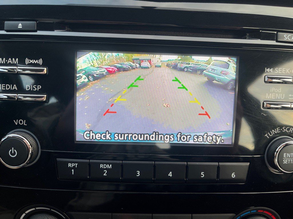 2017 Nissan Rogue Image 21