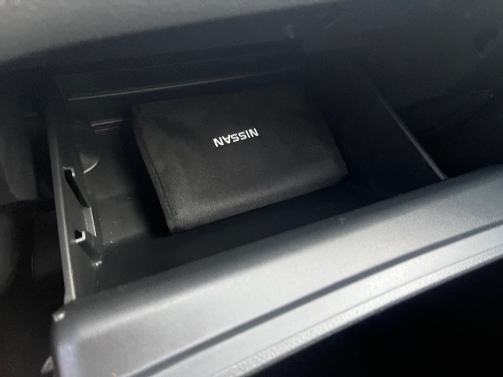 2017 Nissan Rogue Image 23