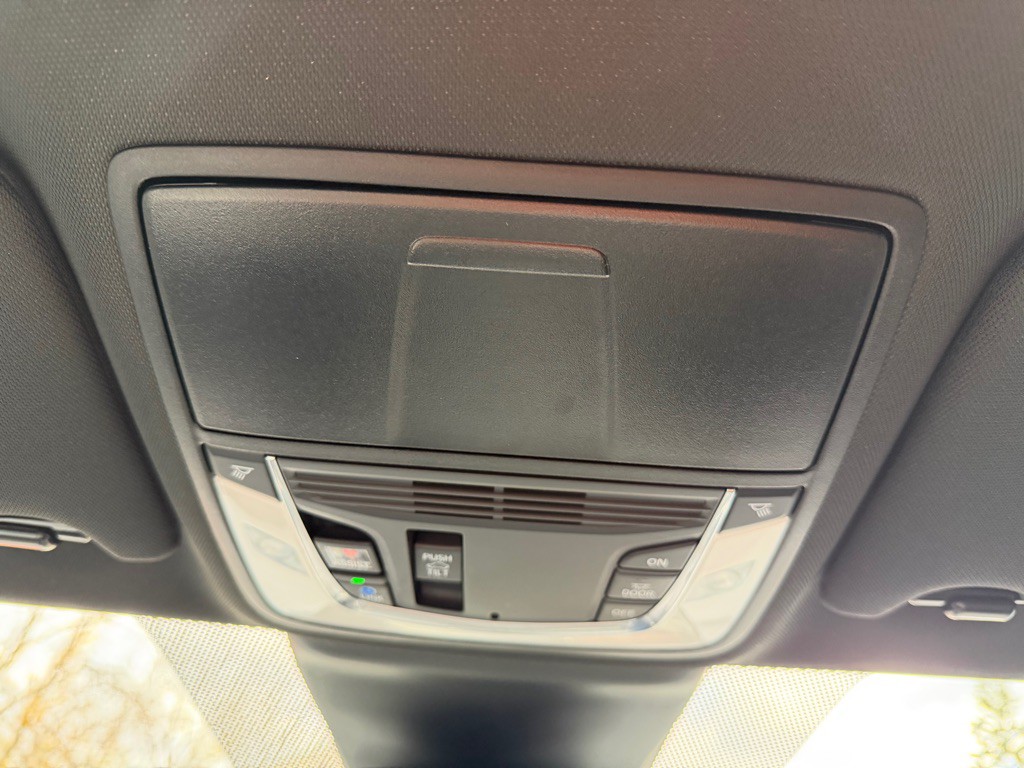 2023 Acura TL Image 30