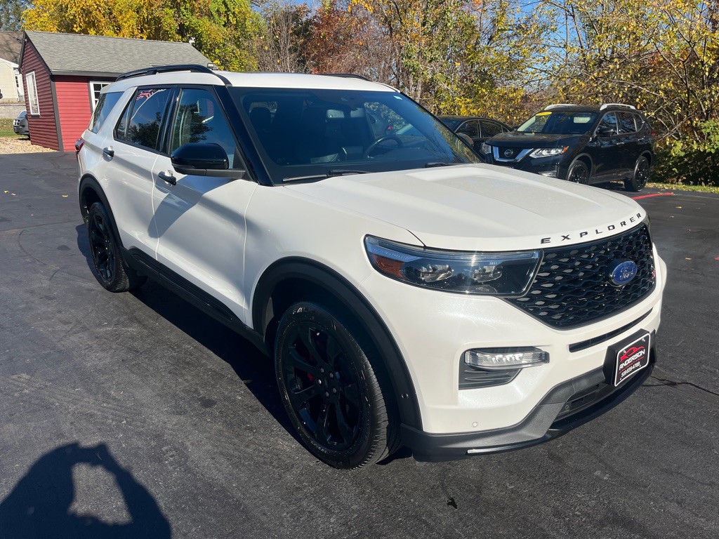 2020 Ford Explorer Image 4