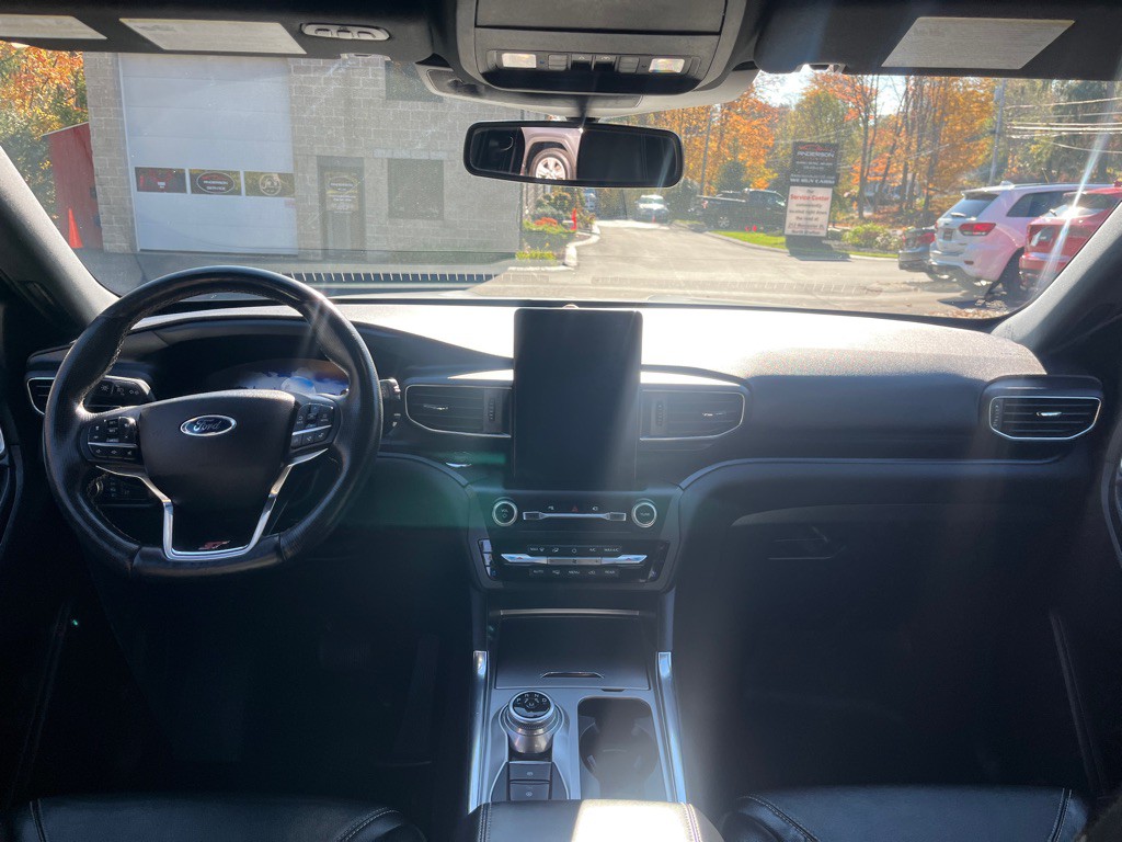 2020 Ford Explorer Image 15