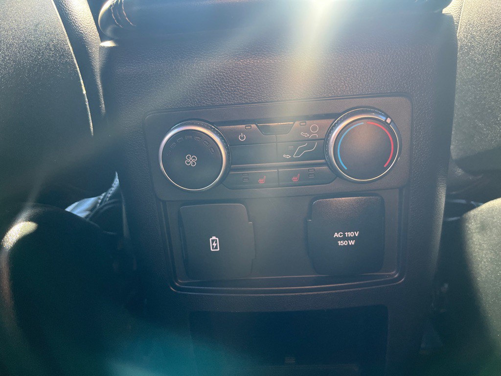 2020 Ford Explorer Image 16