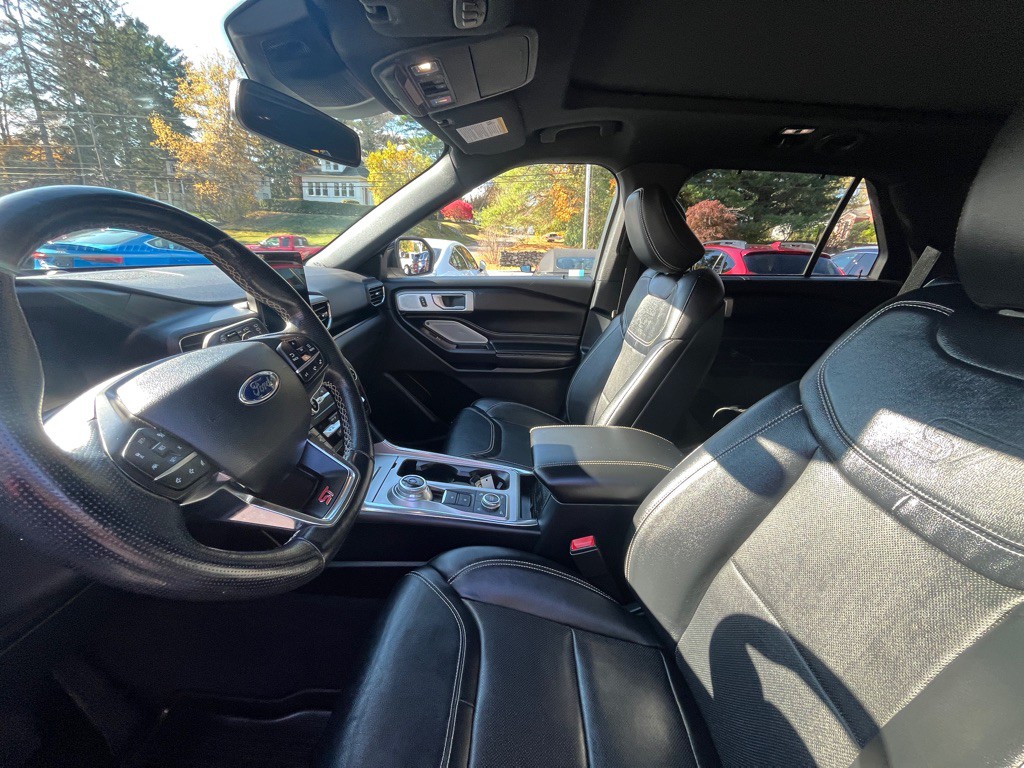 2020 Ford Explorer Image 17