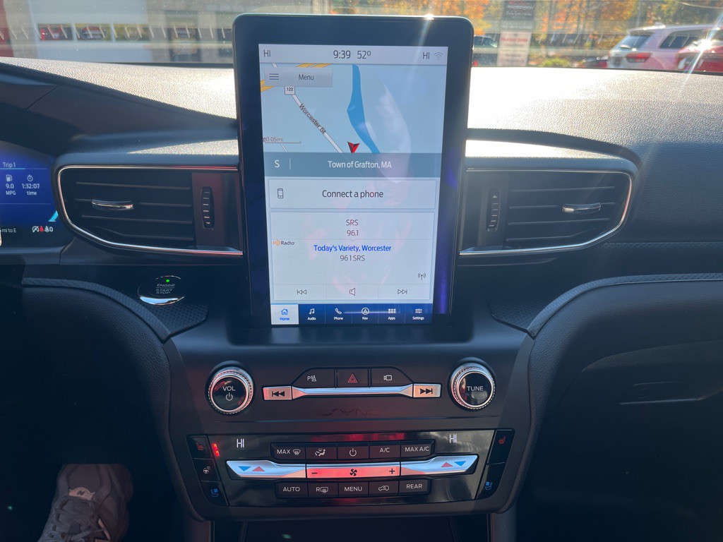 2020 Ford Explorer Image 23