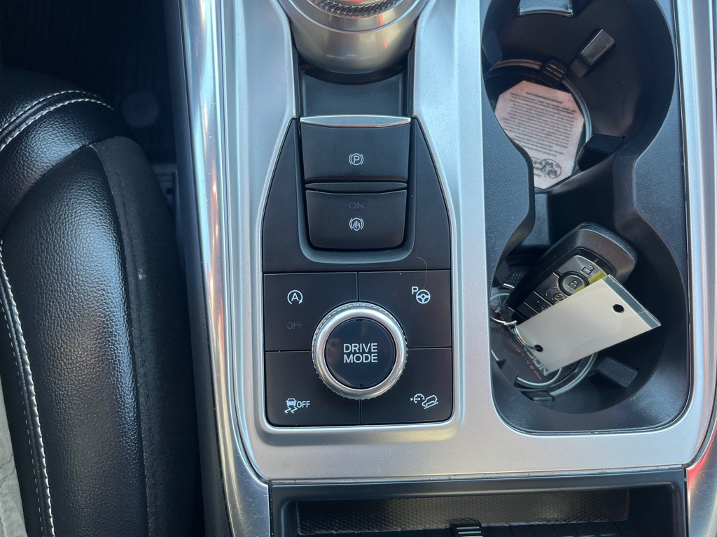 2020 Ford Explorer Image 27