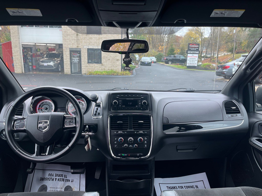 2015 Dodge Grand Caravan Image 14