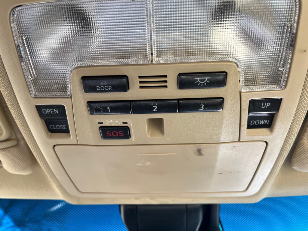 2015 Toyota Camry Image 25