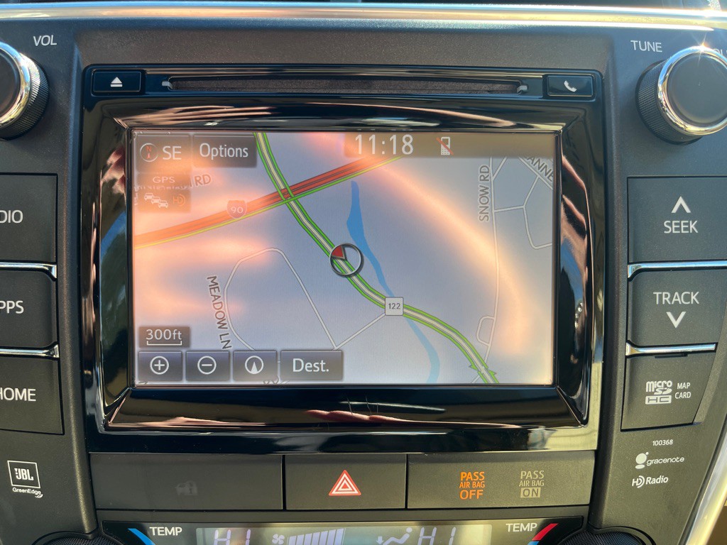 2015 Toyota Camry Image 26