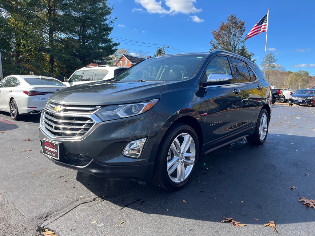 2020 Chevrolet Equinox Image 2