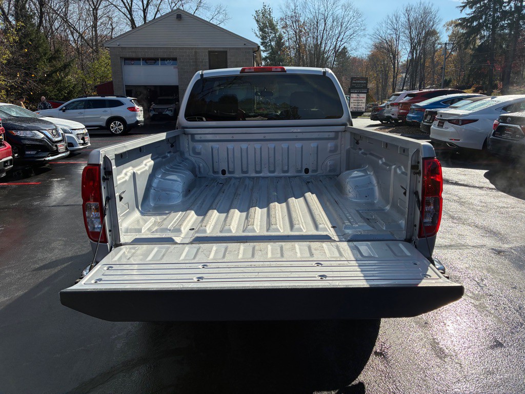 2015 Nissan Frontier Image 8