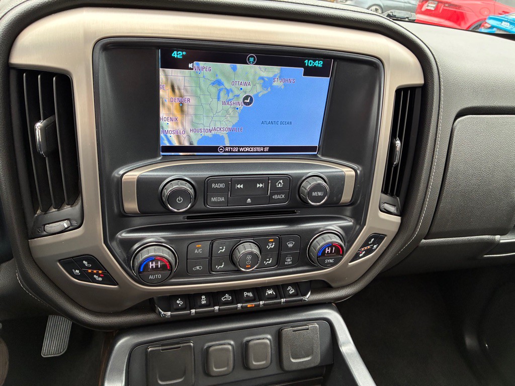 2017 GMC Sierra Image 17