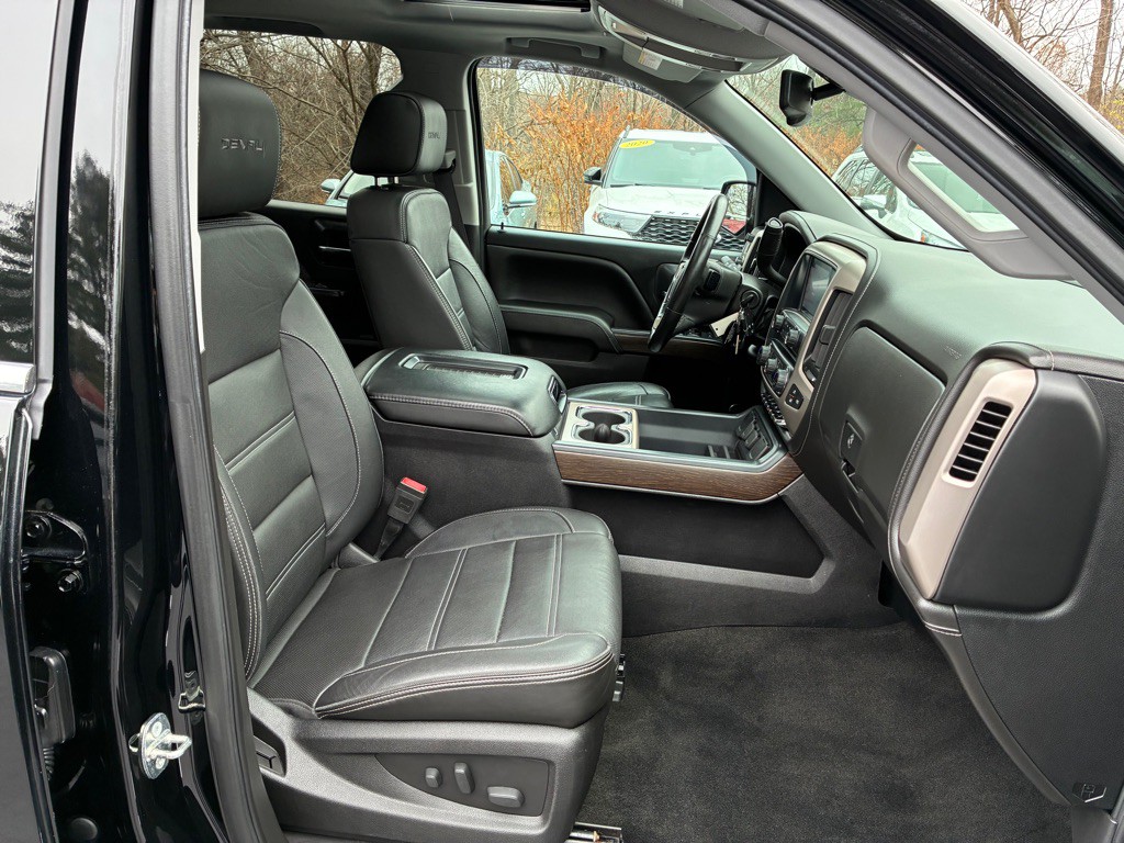 2017 GMC Sierra Image 22