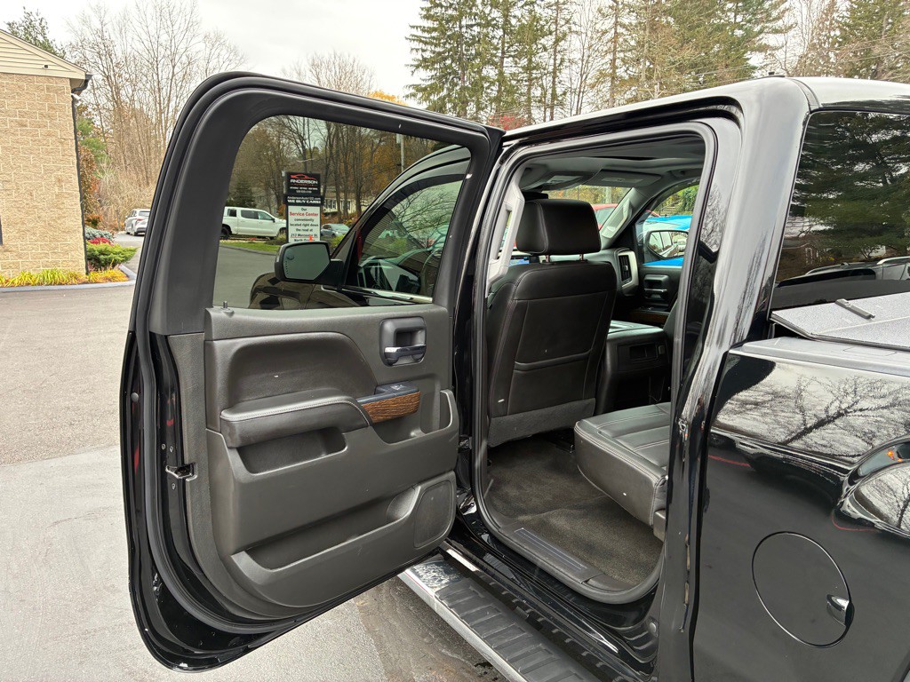 2017 GMC Sierra Image 25