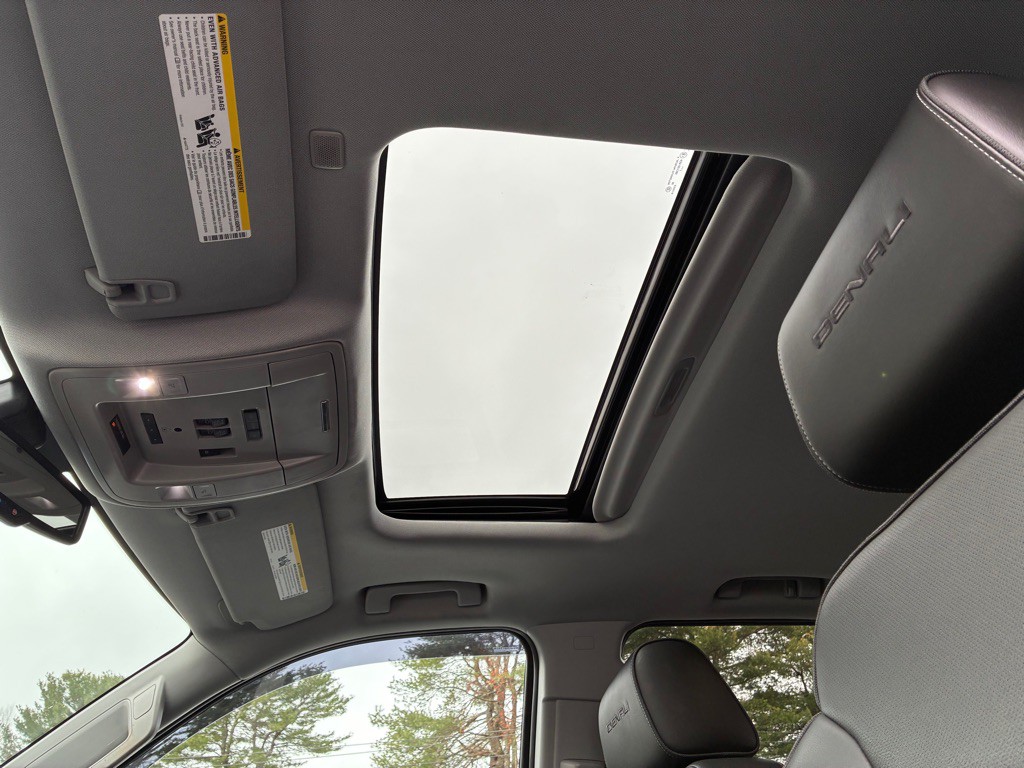 2017 GMC Sierra Image 28