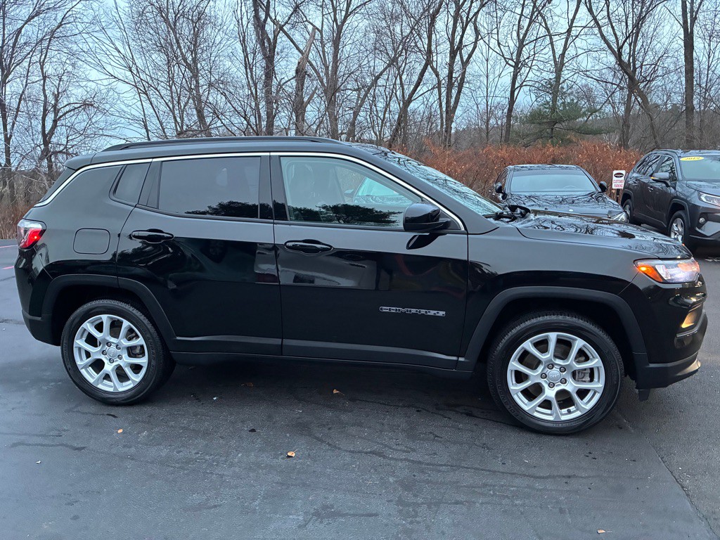 2023 Jeep Compass Image 5