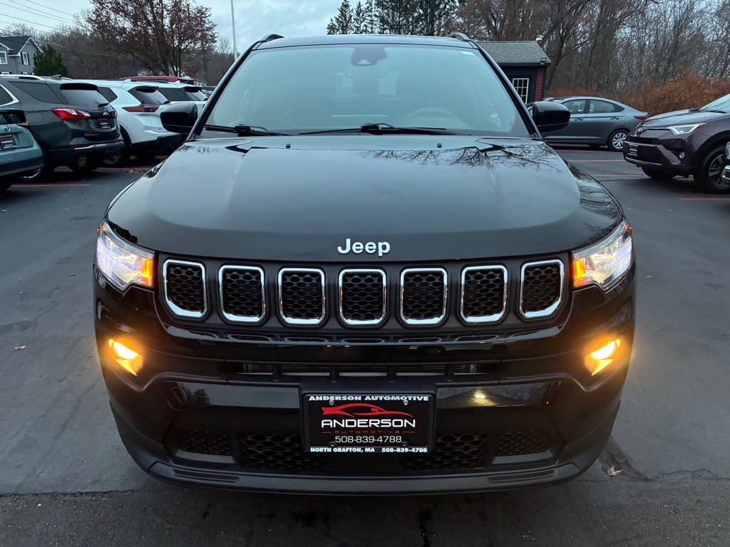 2023 Jeep Compass Image 28