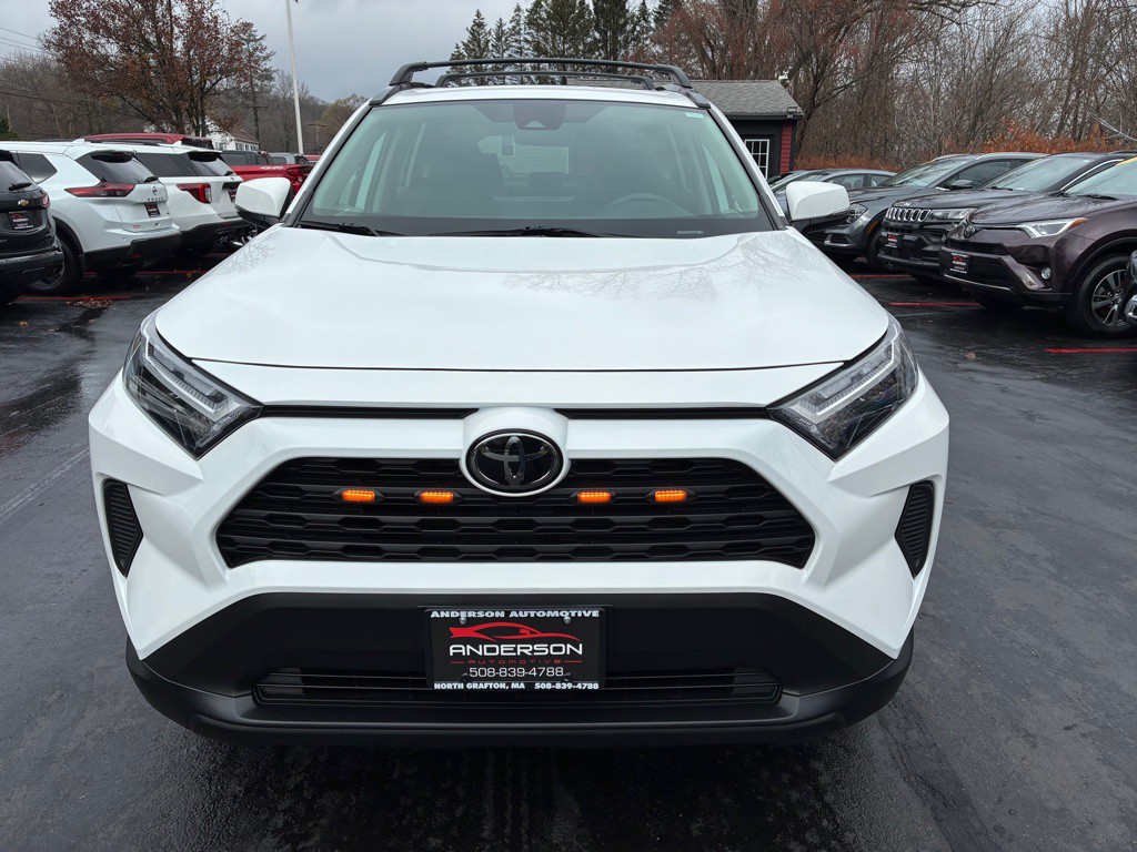 2023 Toyota Rav4 Image 2
