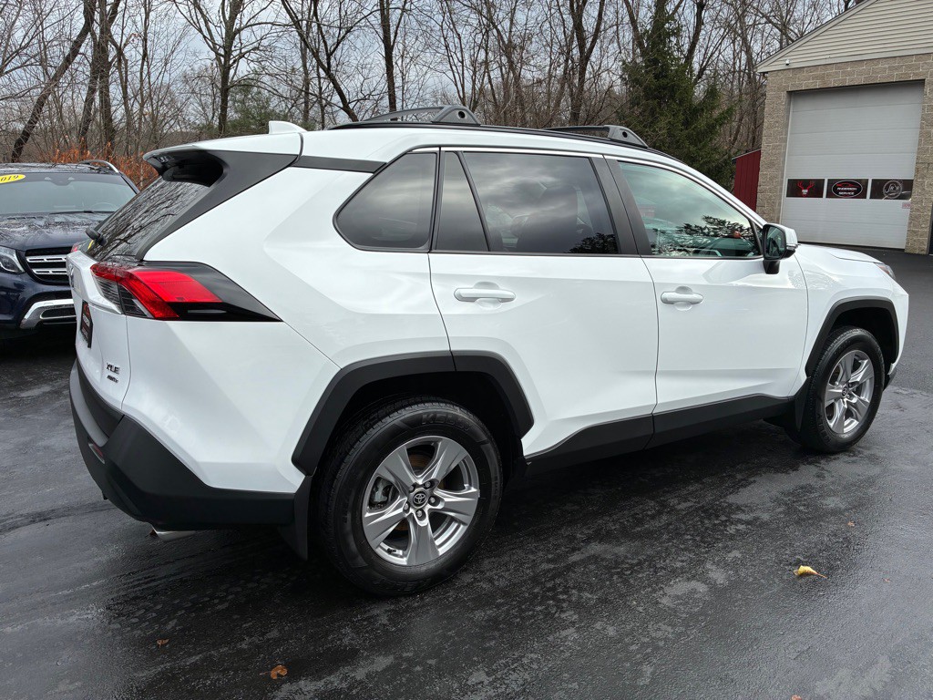 2023 Toyota Rav4 Image 6