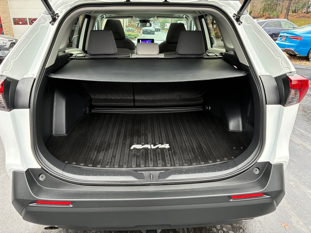 2023 Toyota Rav4 Image 13