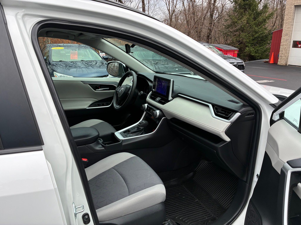 2023 Toyota Rav4 Image 28