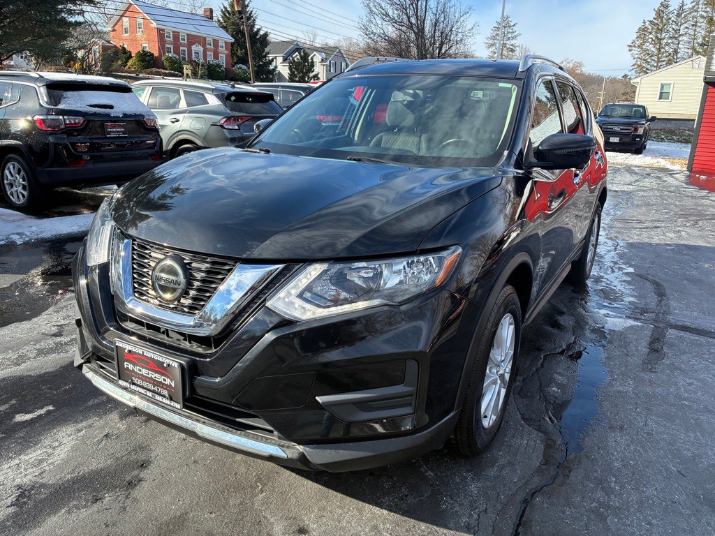 2018 Nissan Rogue Image 2