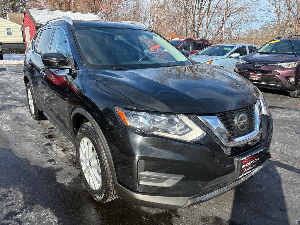 2018 Nissan Rogue Image 4