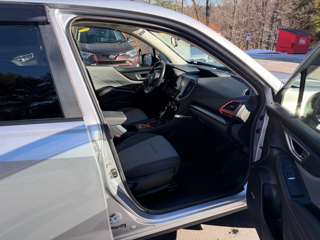 2019 Subaru Forester Image 9
