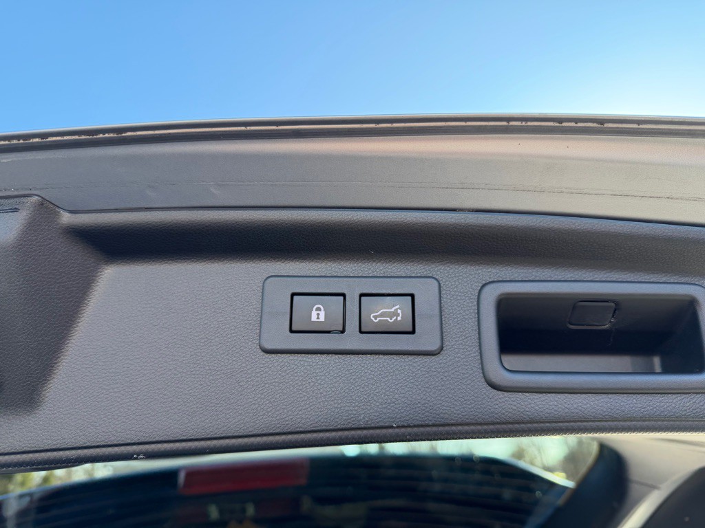 2019 Subaru Forester Image 16