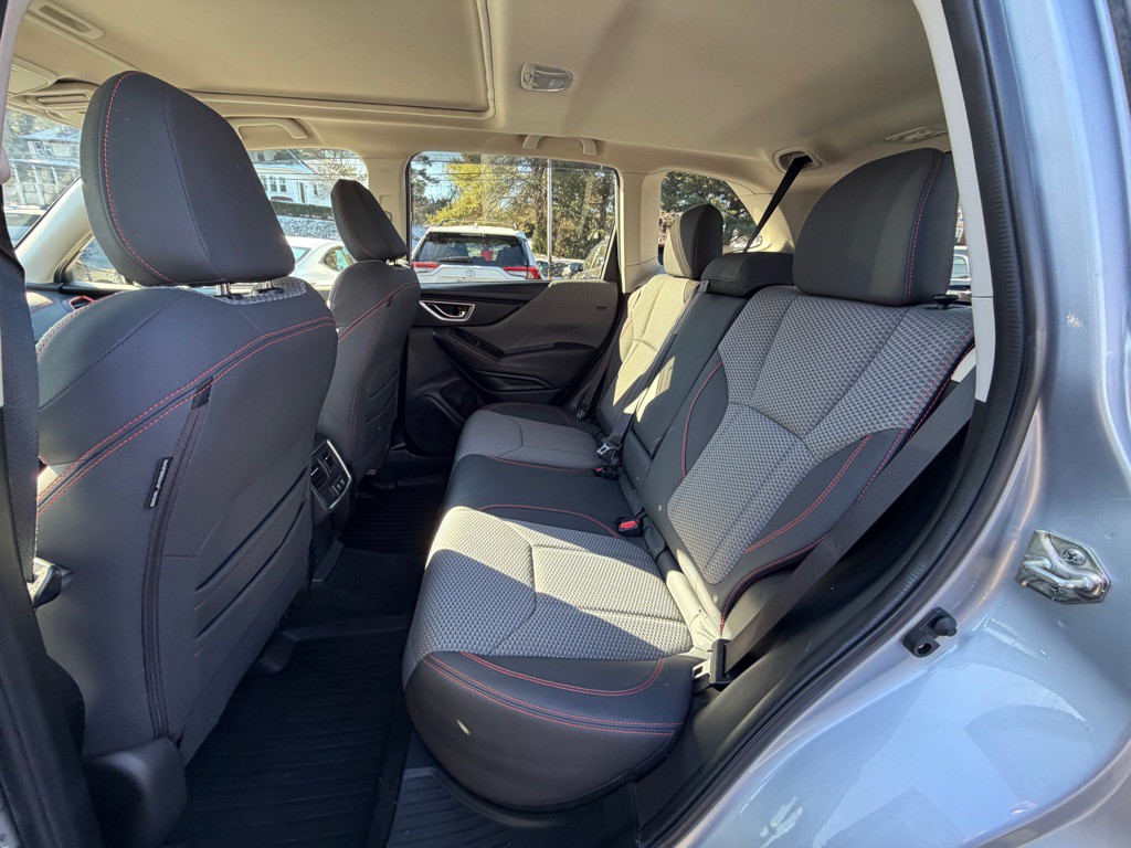 2019 Subaru Forester Image 19