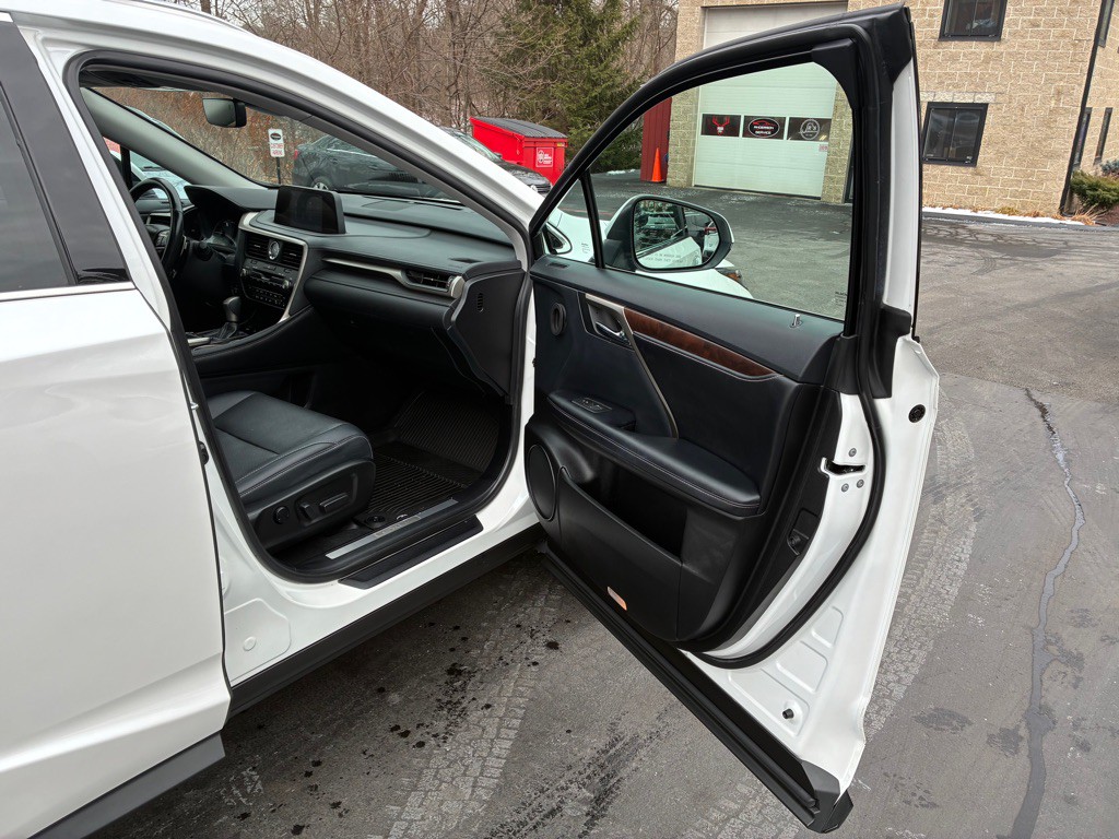 2021 Lexus RX Image 12