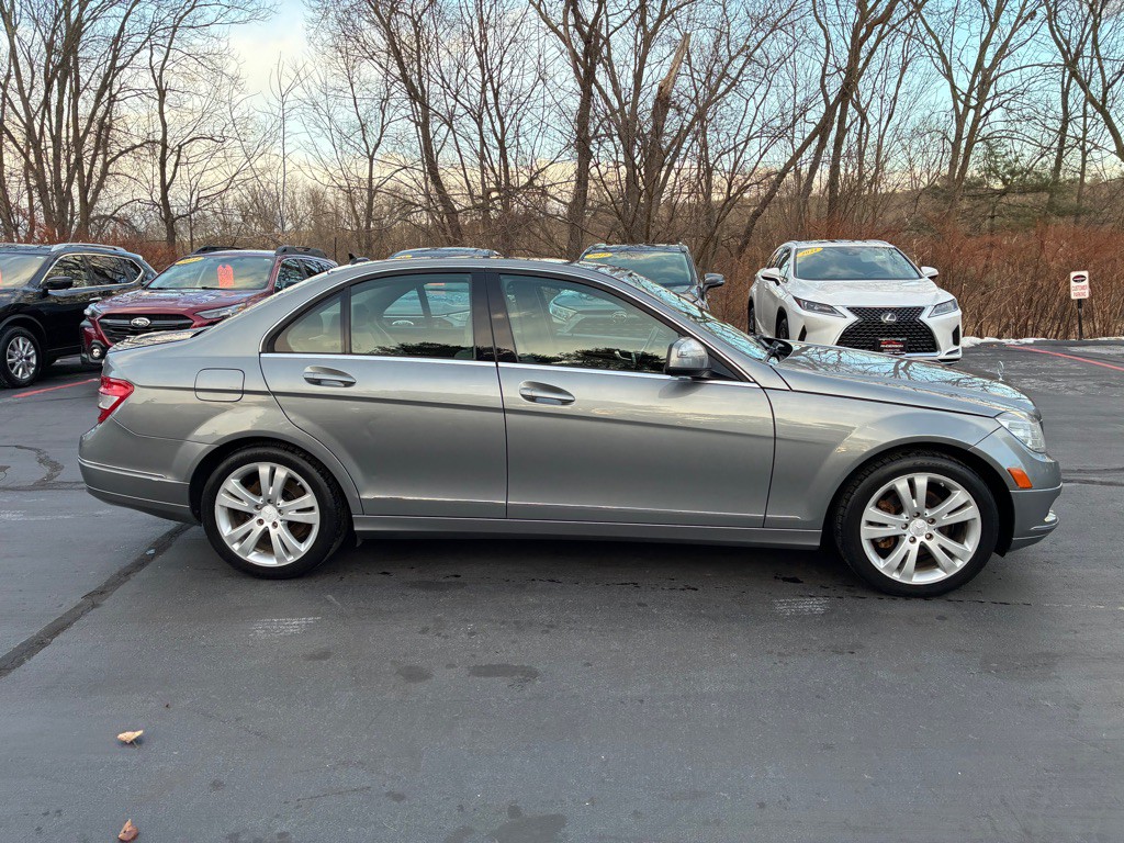2008 Mercedes-Benz C-Class Image 6