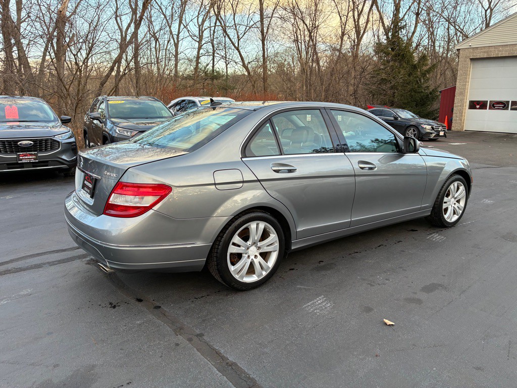 2008 Mercedes-Benz C-Class Image 7