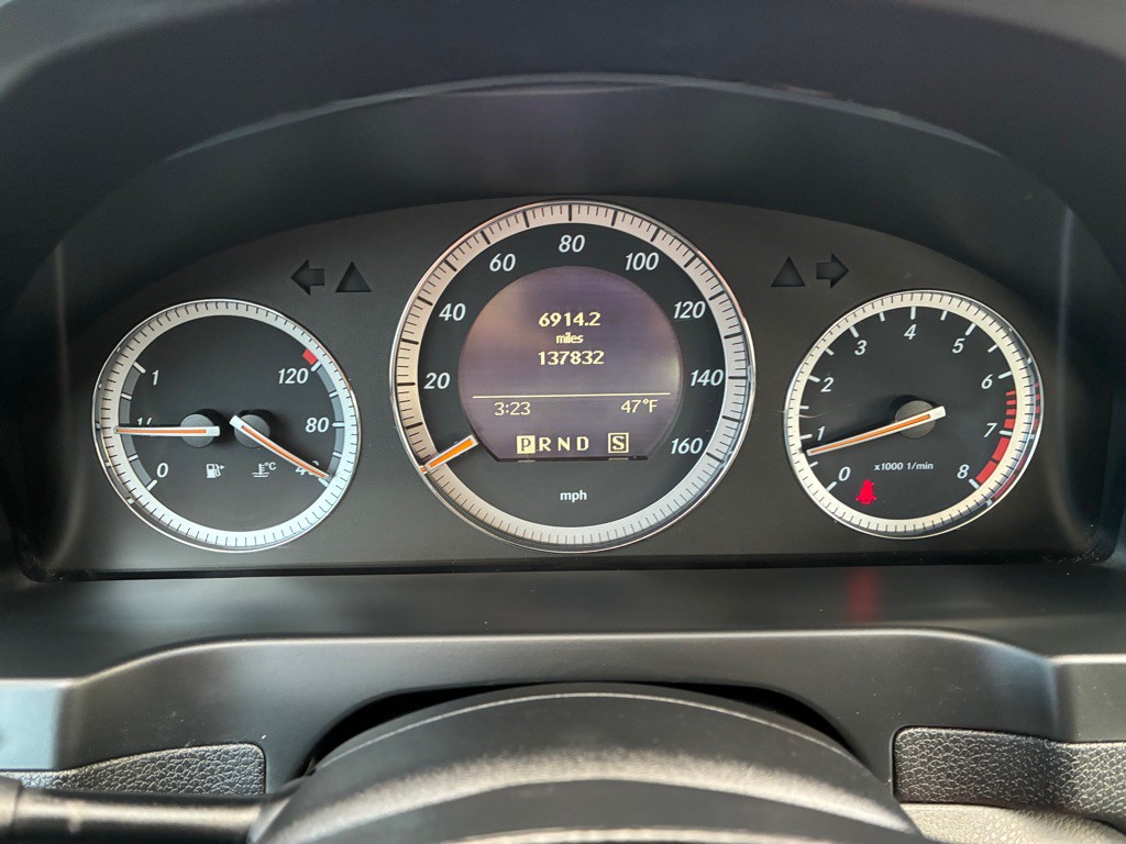 2008 Mercedes-Benz C-Class Image 25