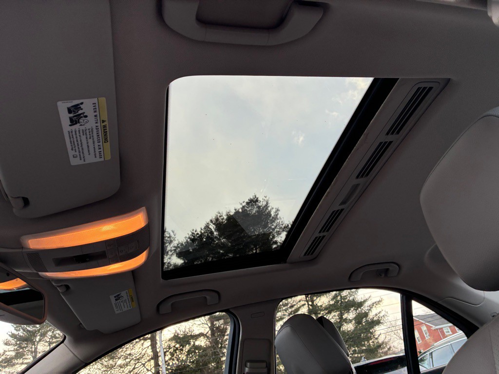 2008 Mercedes-Benz C-Class Image 29