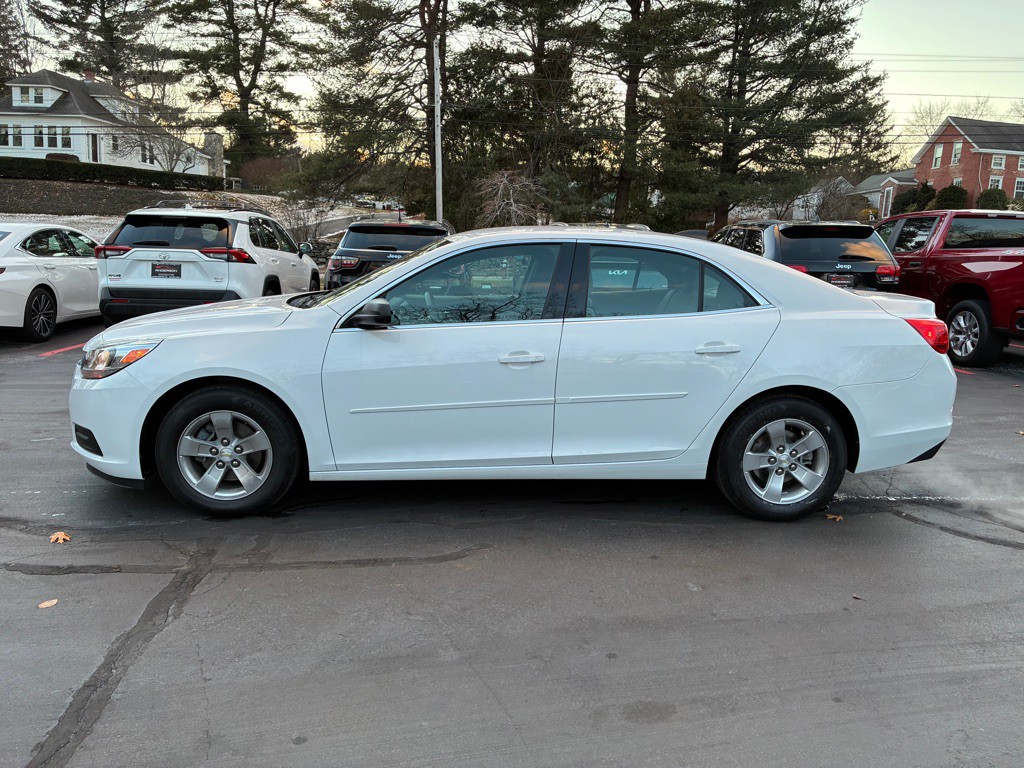 2016 Chevrolet Malibu Image 10
