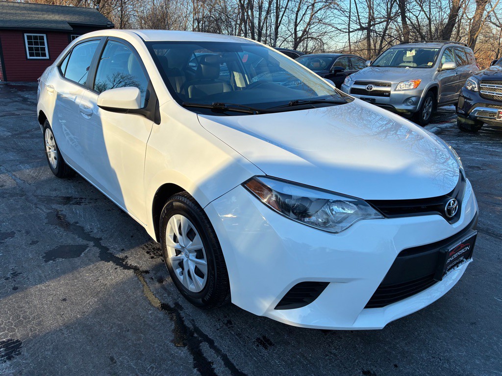 2016 Toyota Corolla Image 4