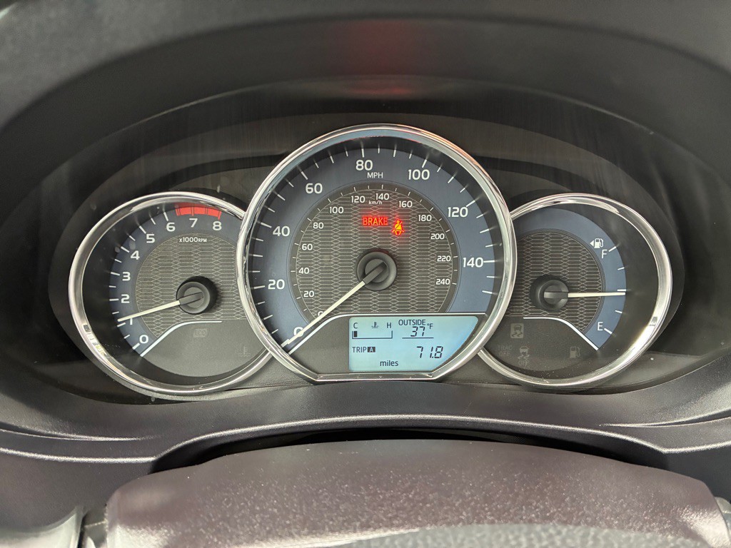 2016 Toyota Corolla Image 28