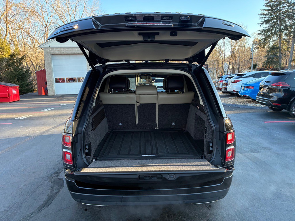2019 Land Rover Range Rover Image 16