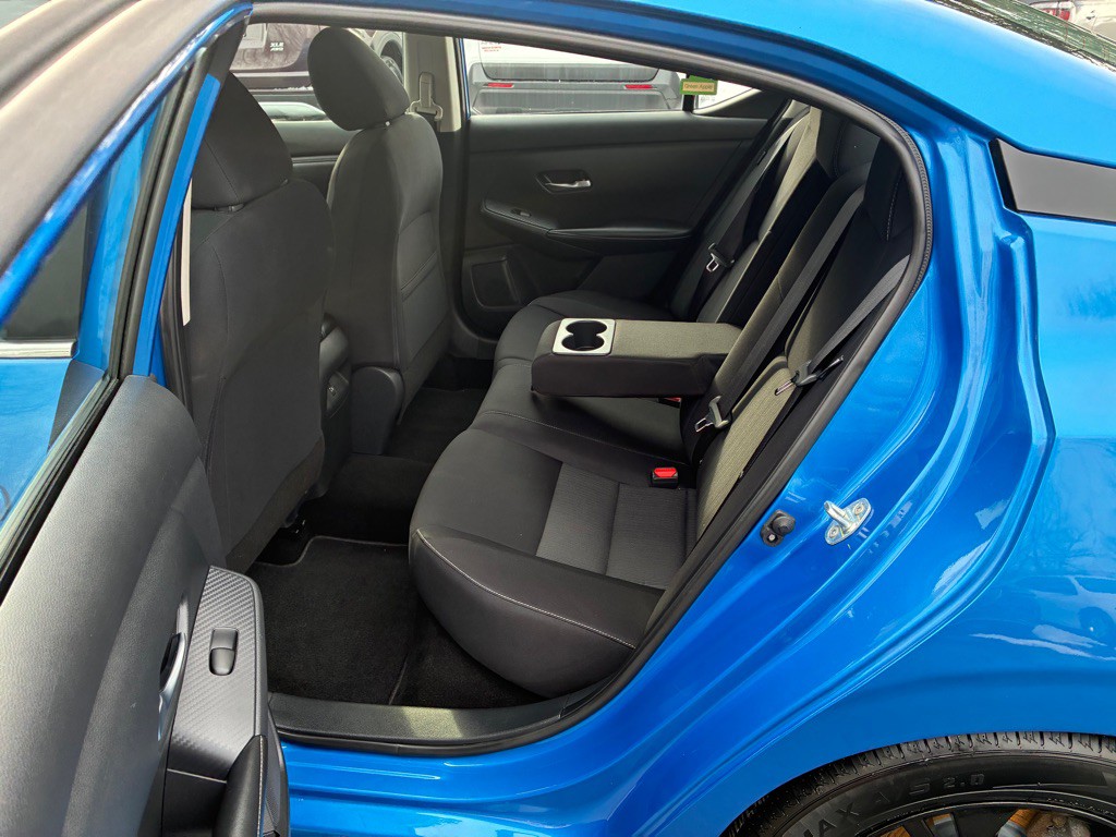 2020 Nissan Sentra Image 24