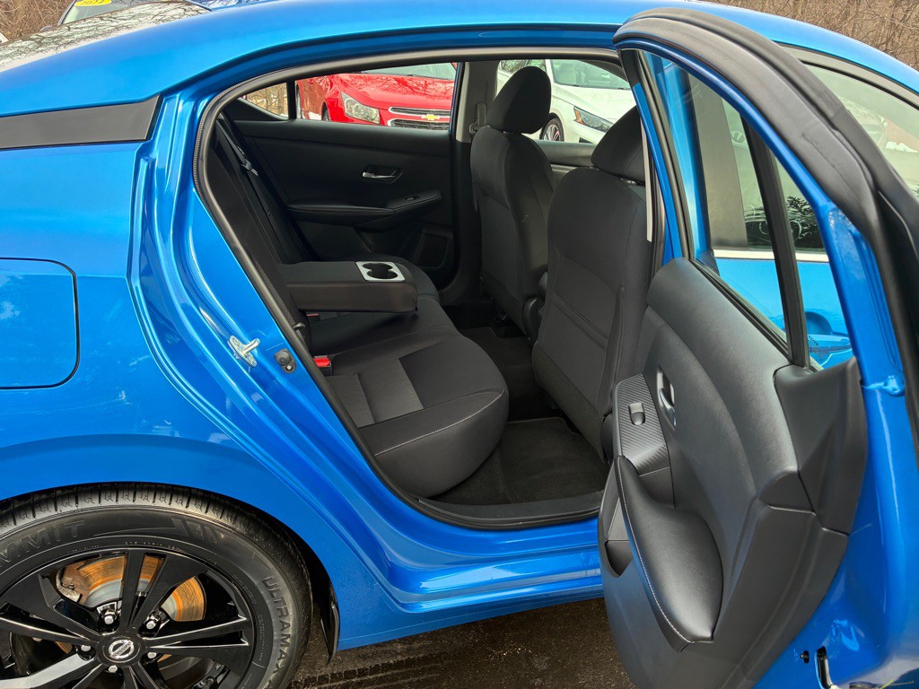 2020 Nissan Sentra Image 25