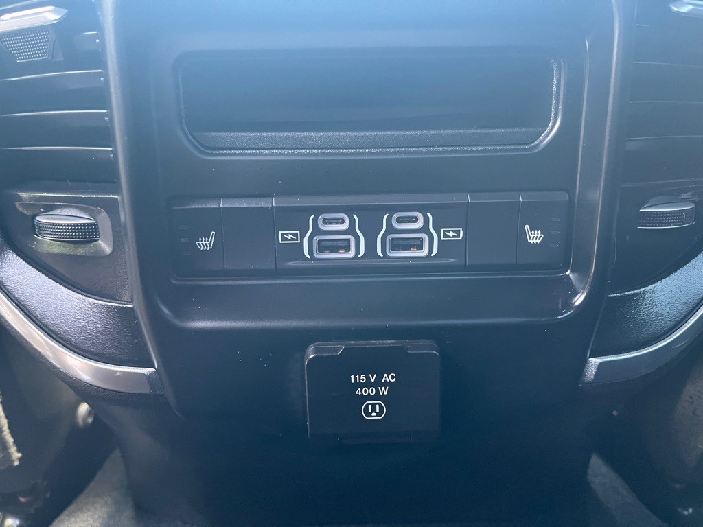 2024 RAM 2500 Image 16