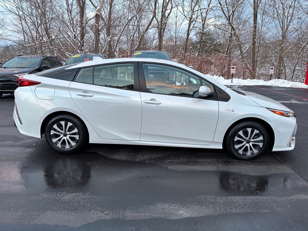 2022 Toyota Prius Image 5