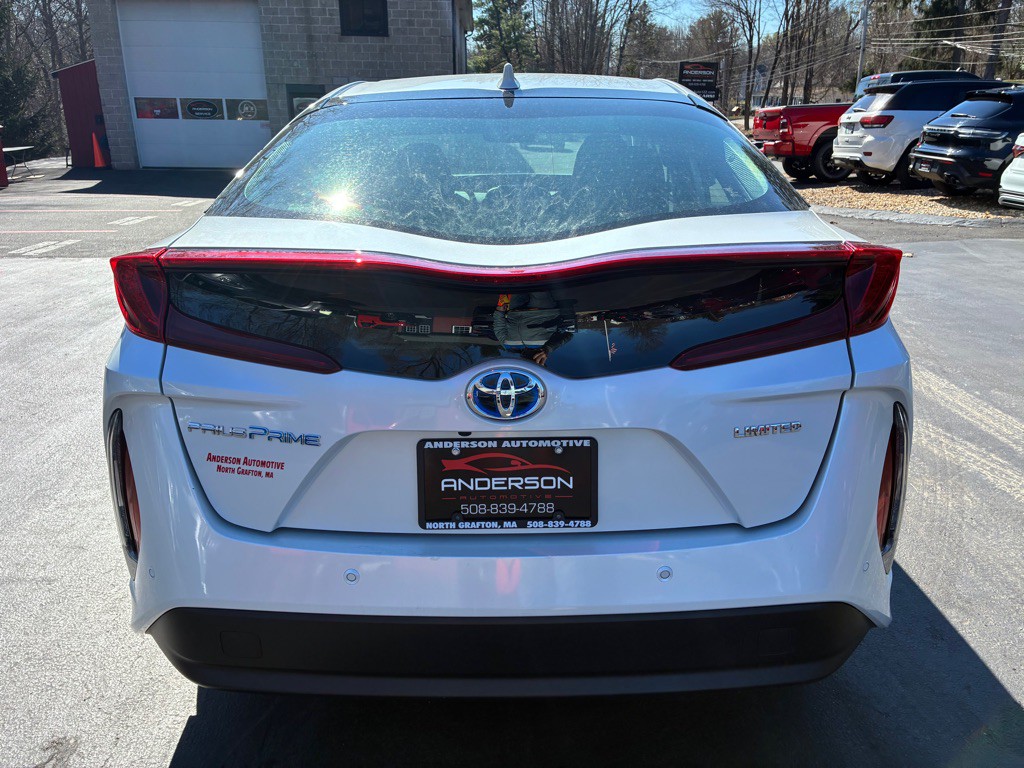 2022 Toyota Prius Image 7