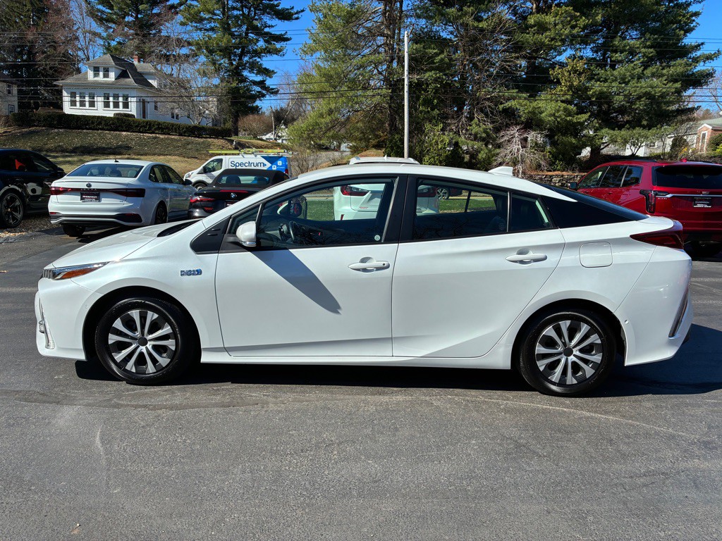 2022 Toyota Prius Image 9