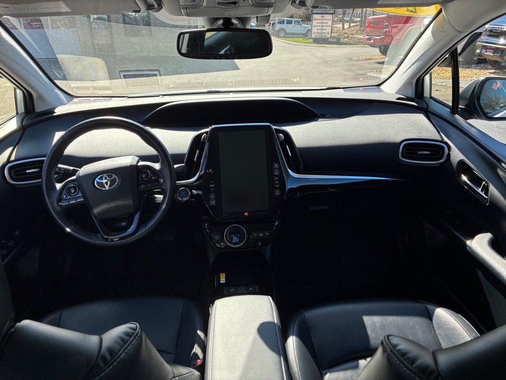 2022 Toyota Prius Image 11
