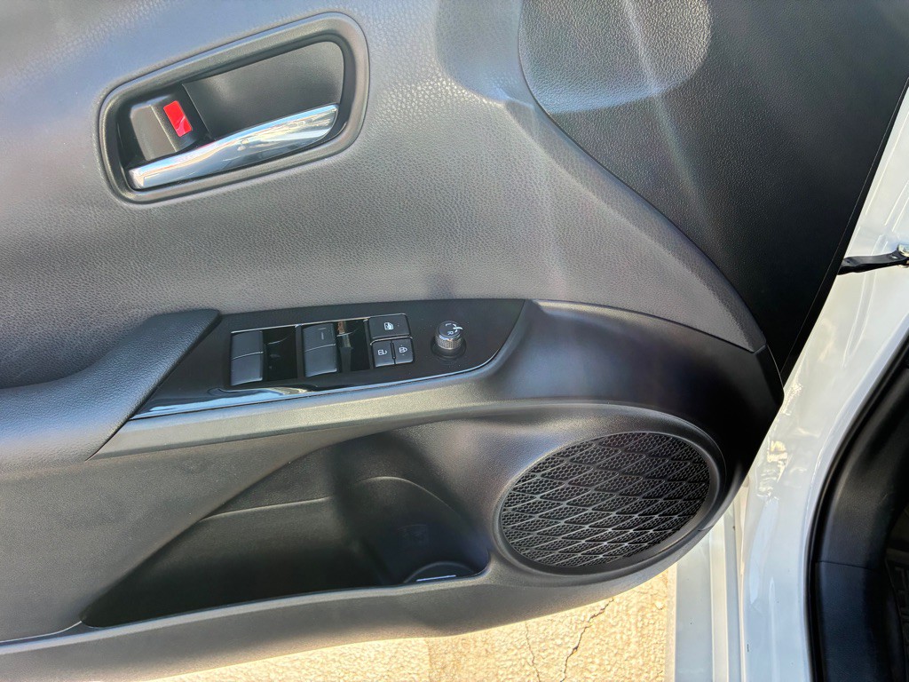 2022 Toyota Prius Image 18
