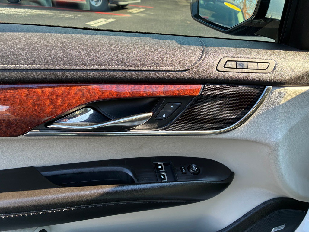 2015 Cadillac ATS Image 18