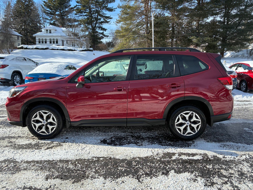 2021 Subaru Forester Image 11